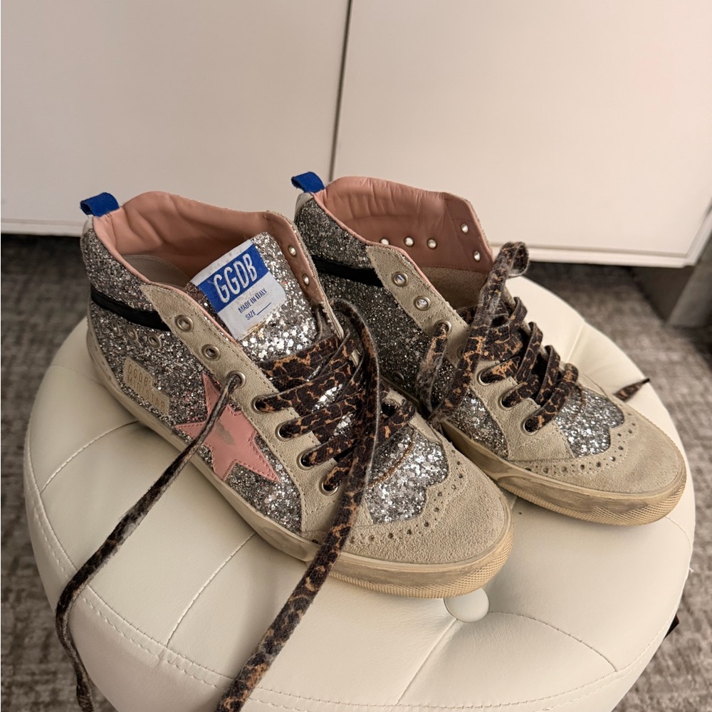Golden Goose Silver Glitter High-Top Sneakers with Pink Star - Picture 2 of 8